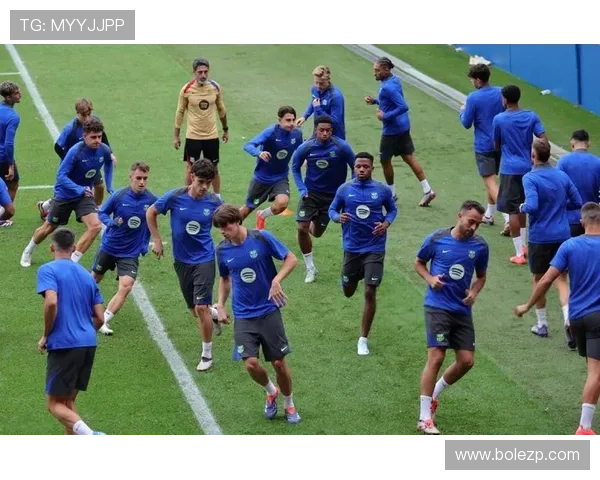 每体：佩德里和卡萨多进行单独训练，但情况不严重周末可参赛